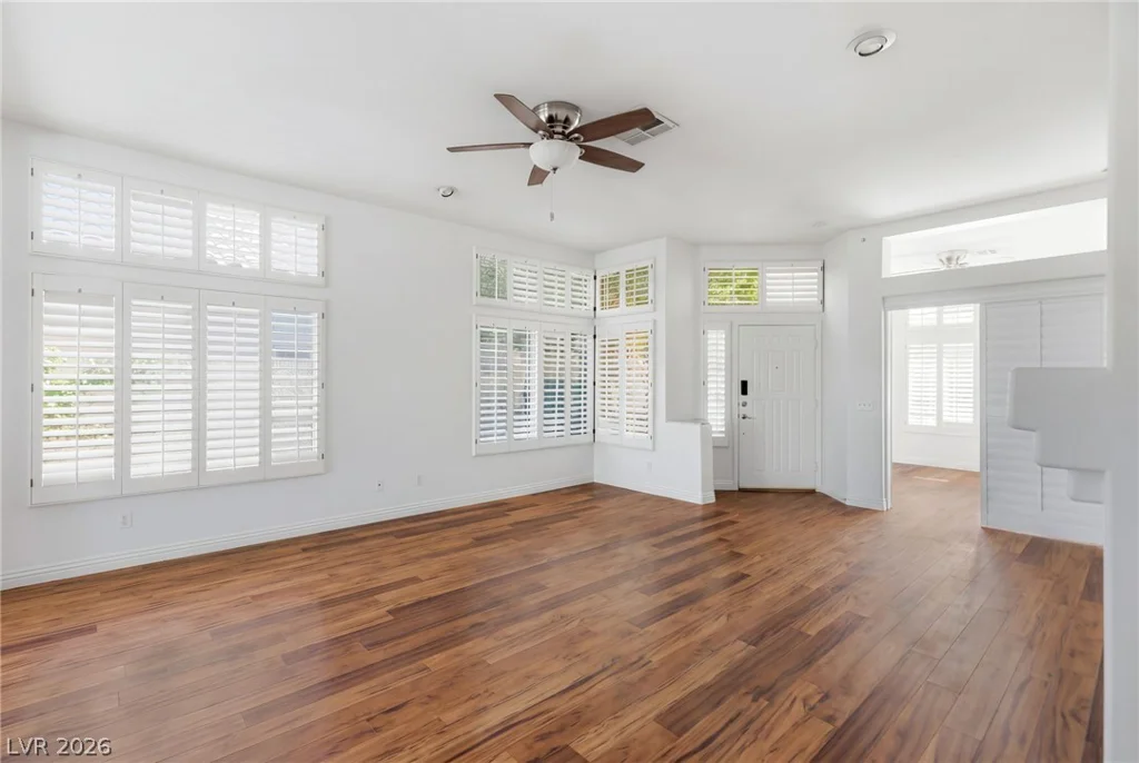 9208 Sunnyfield, Las Vegas, NV 89134