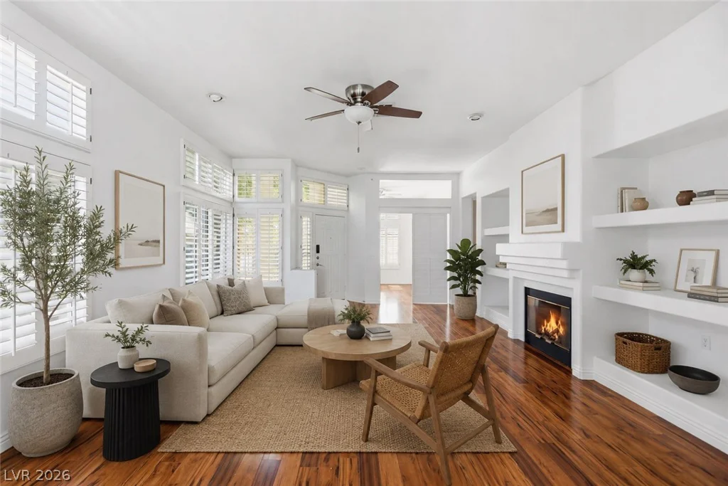 9208 Sunnyfield, Las Vegas, NV 89134