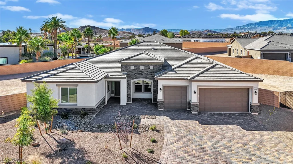 8835 Tenaya, Las Vegas, NV 89113