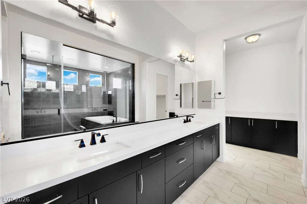 8835 Tenaya, Las Vegas, NV 89113
