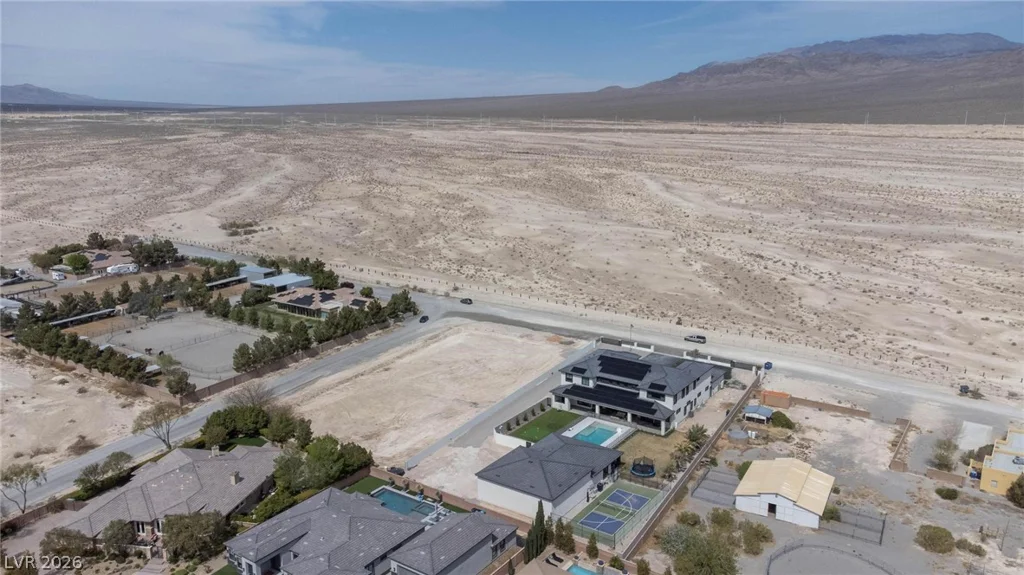 Iron Mountain, Las Vegas, NV 89131