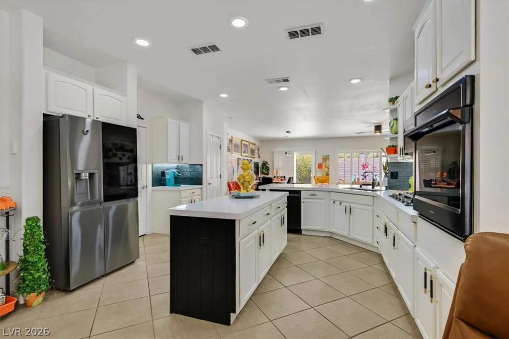 2228 Waterton Rivers, Henderson, NV 89044