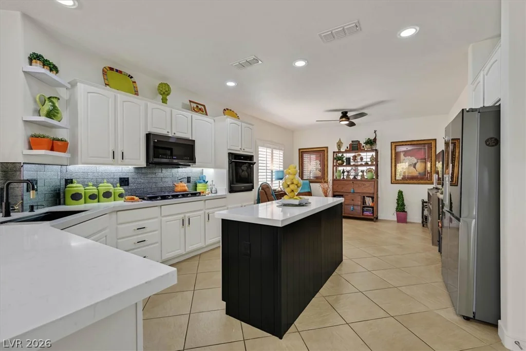 2228 Waterton Rivers, Henderson, NV 89044