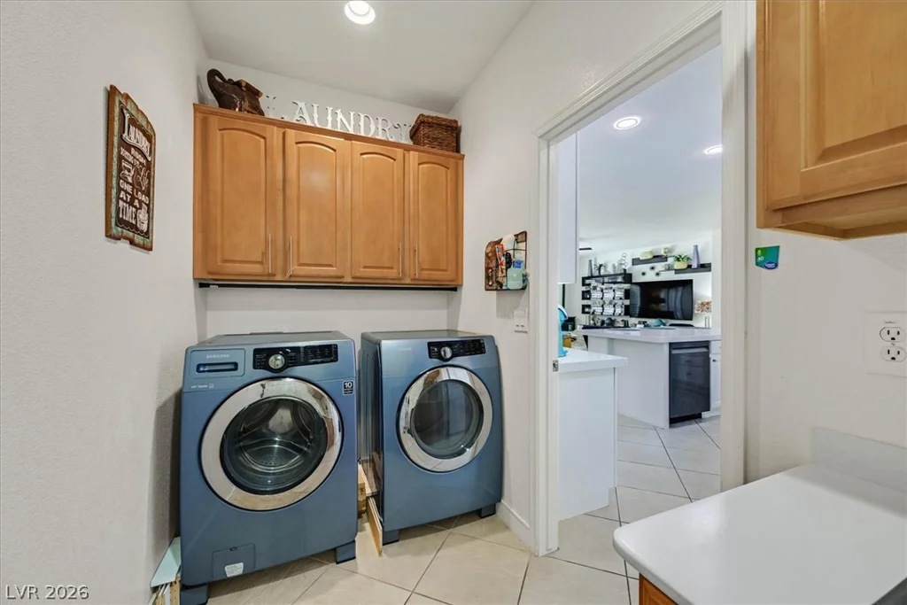 2228 Waterton Rivers, Henderson, NV 89044