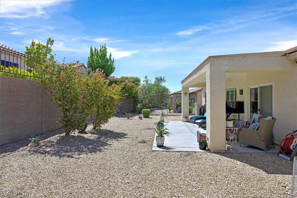2228 Waterton Rivers, Henderson, NV 89044