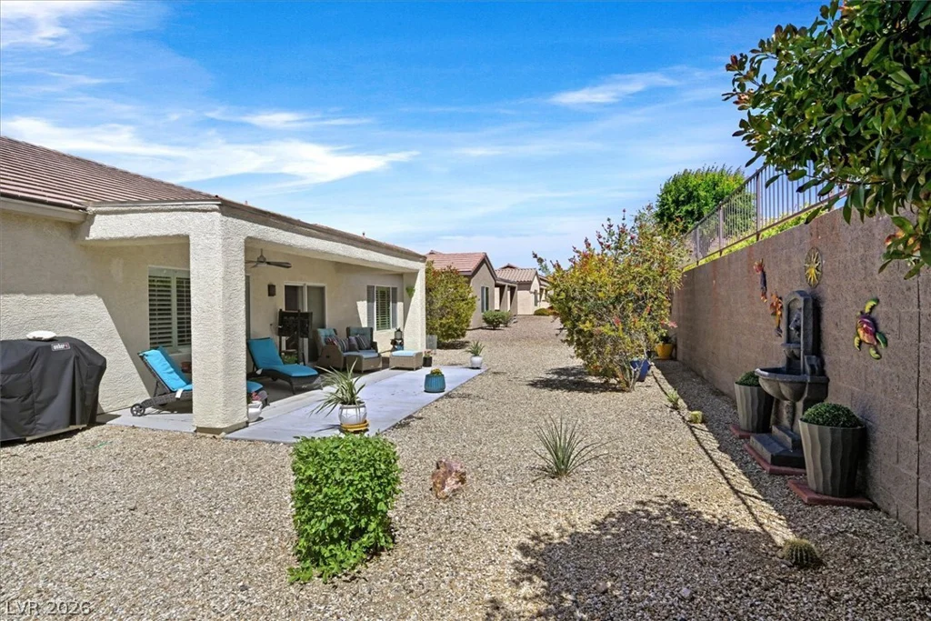 2228 Waterton Rivers, Henderson, NV 89044