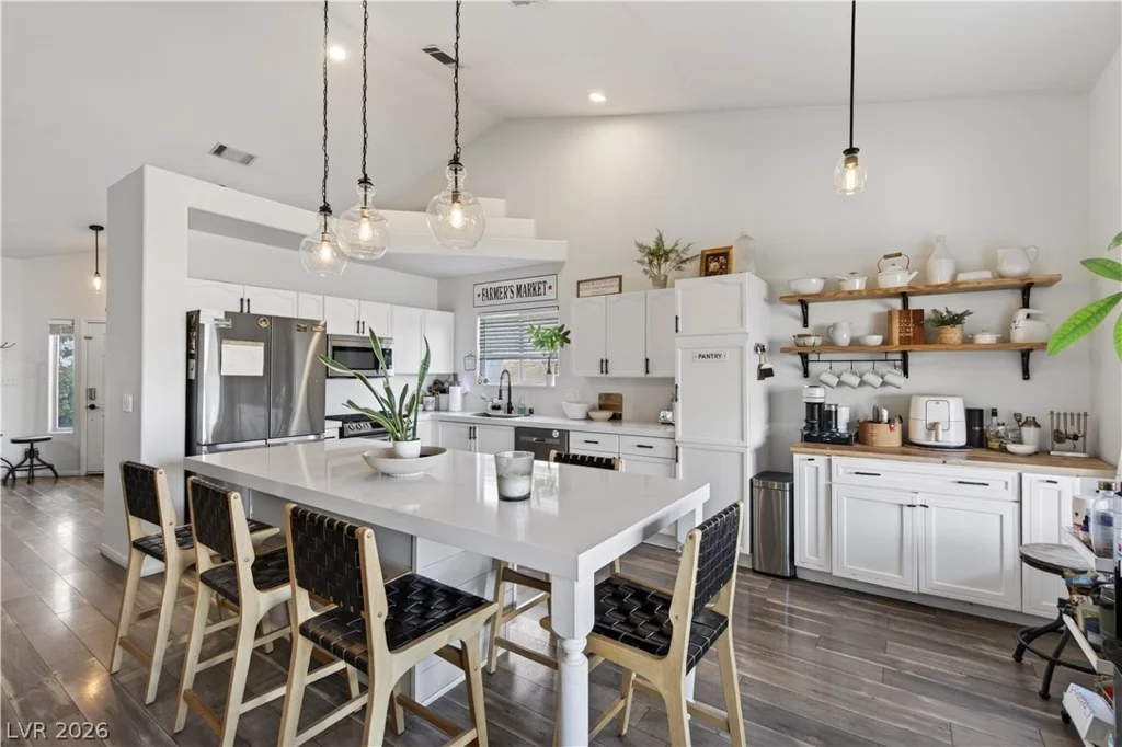 7236 Tealwood, Las Vegas, NV 89131