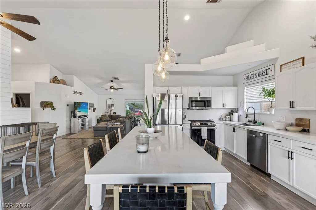7236 Tealwood, Las Vegas, NV 89131