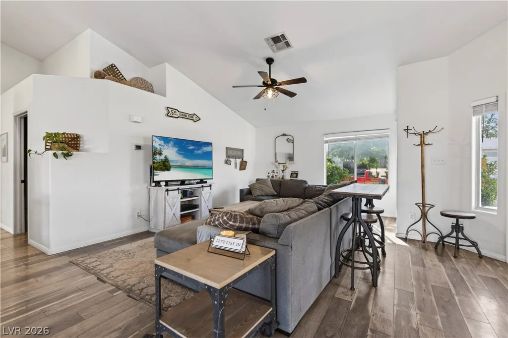 7236 Tealwood, Las Vegas, NV 89131