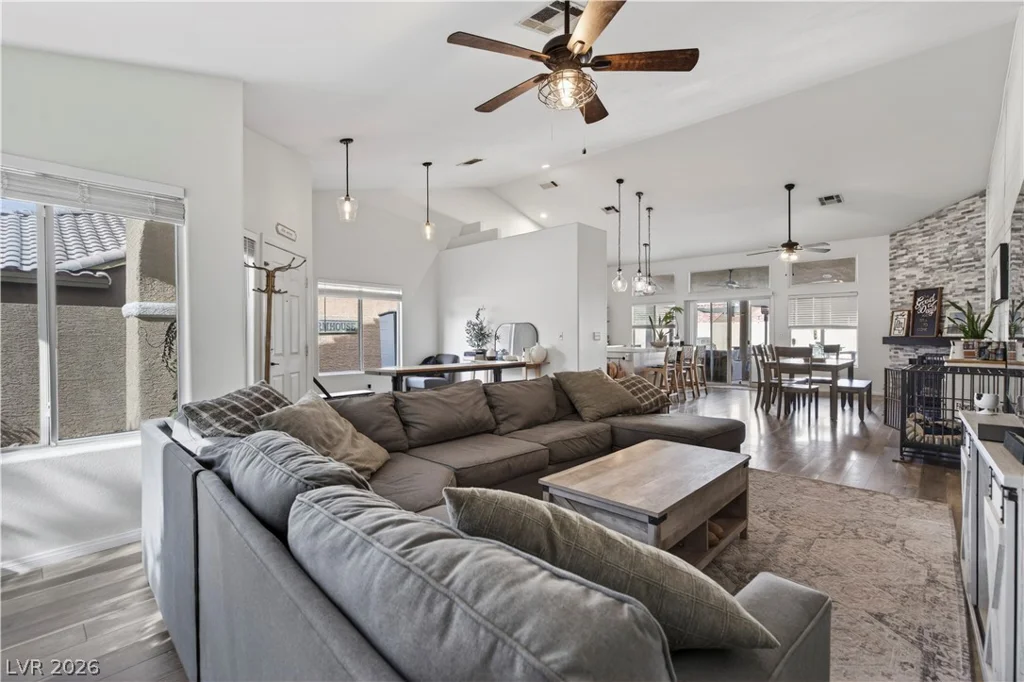 7236 Tealwood, Las Vegas, NV 89131