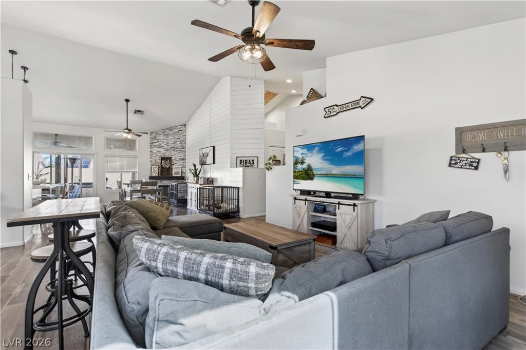 7236 Tealwood, Las Vegas, NV 89131