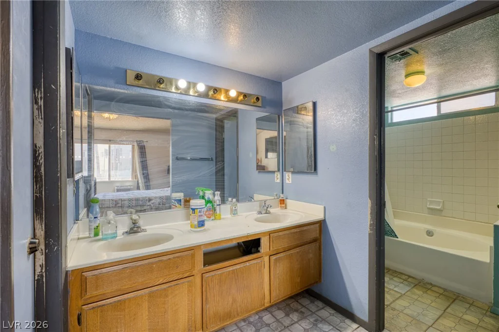 3070 Paseo Canyon, Laughlin, NV 89029