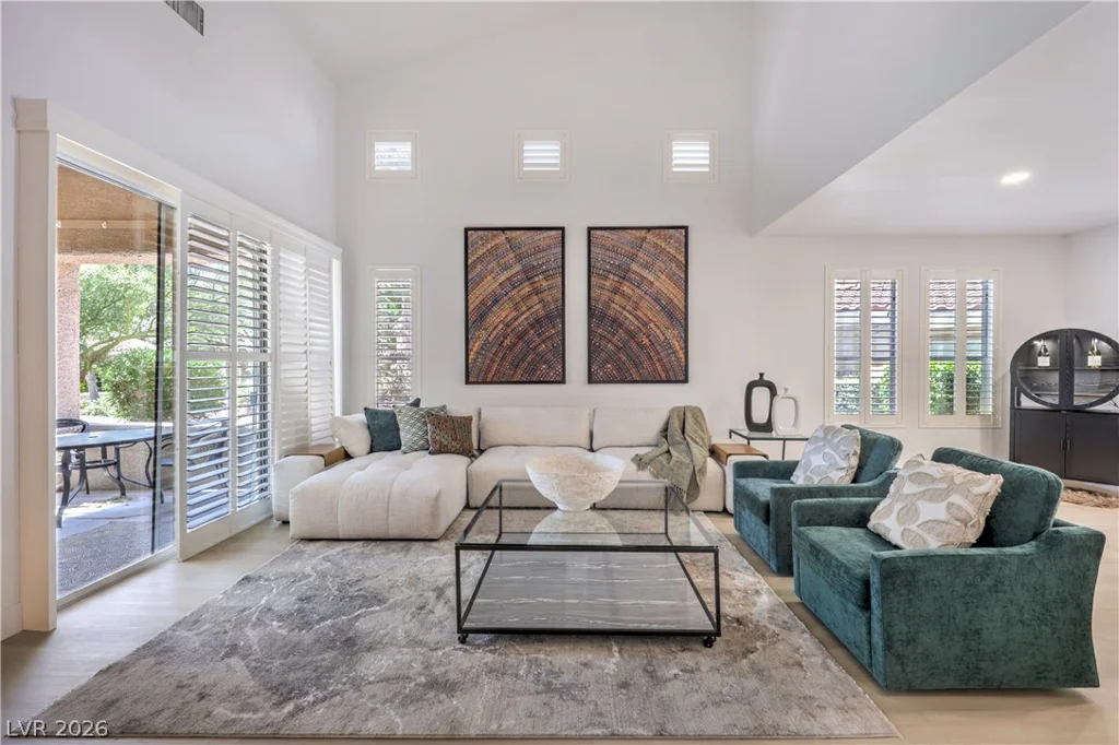 1912 Summer Pine, Las Vegas, NV 89134