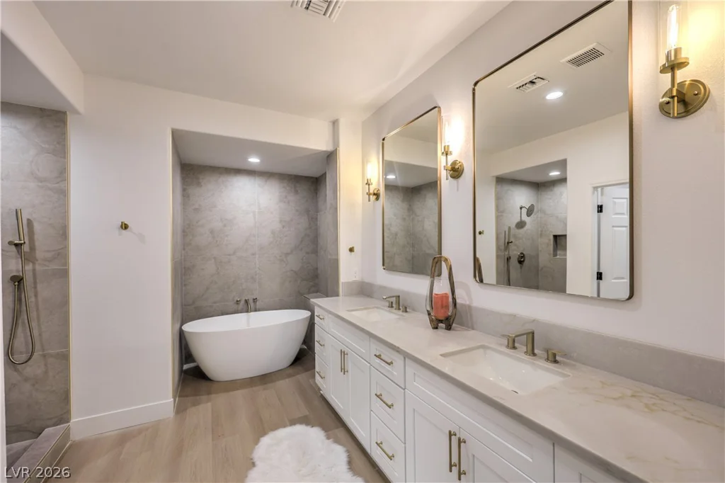 1912 Summer Pine, Las Vegas, NV 89134