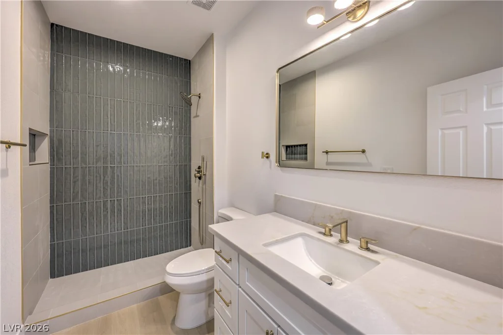 1912 Summer Pine, Las Vegas, NV 89134