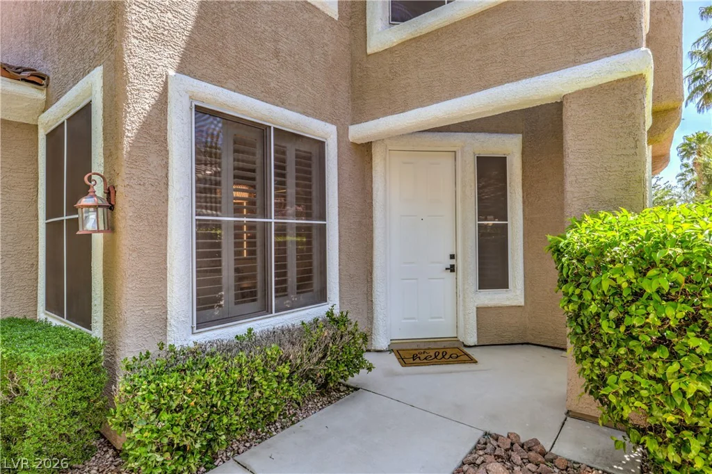 1912 Summer Pine, Las Vegas, NV 89134