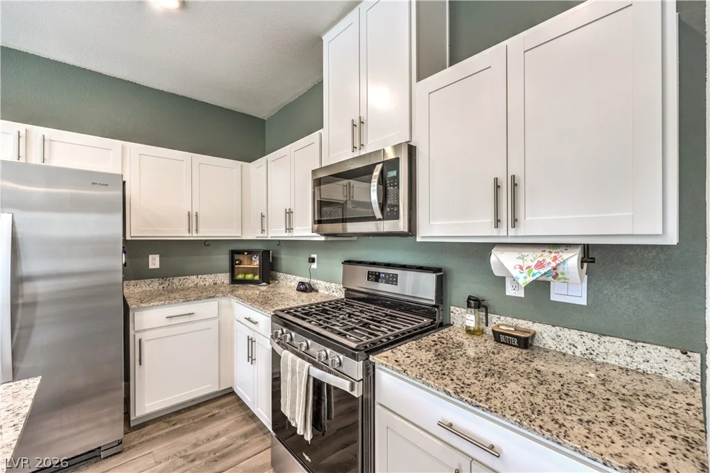 7743 Moore Creek, North Las Vegas, NV 89084