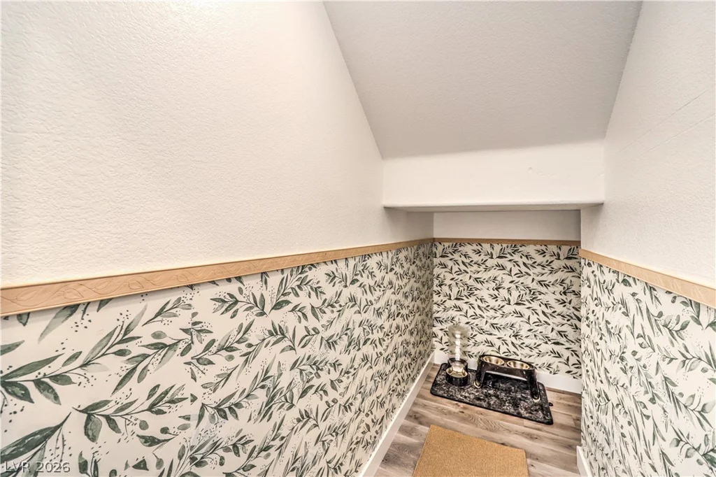 7743 Moore Creek, North Las Vegas, NV 89084