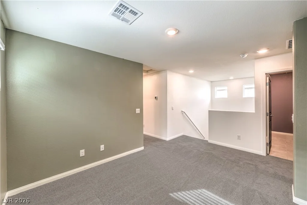 7743 Moore Creek, North Las Vegas, NV 89084