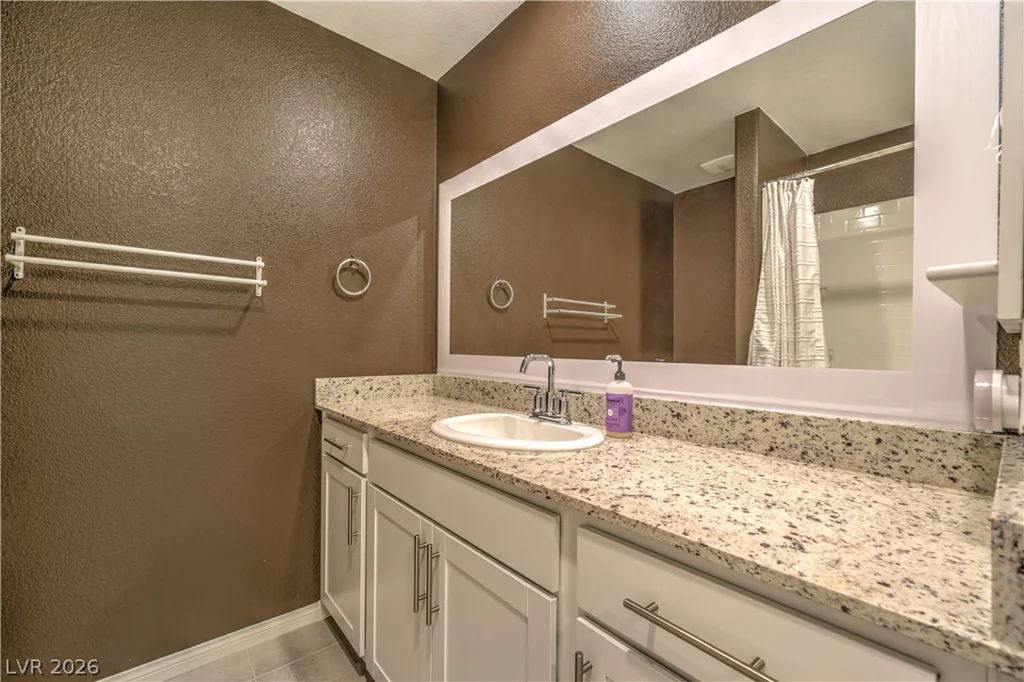 7743 Moore Creek, North Las Vegas, NV 89084