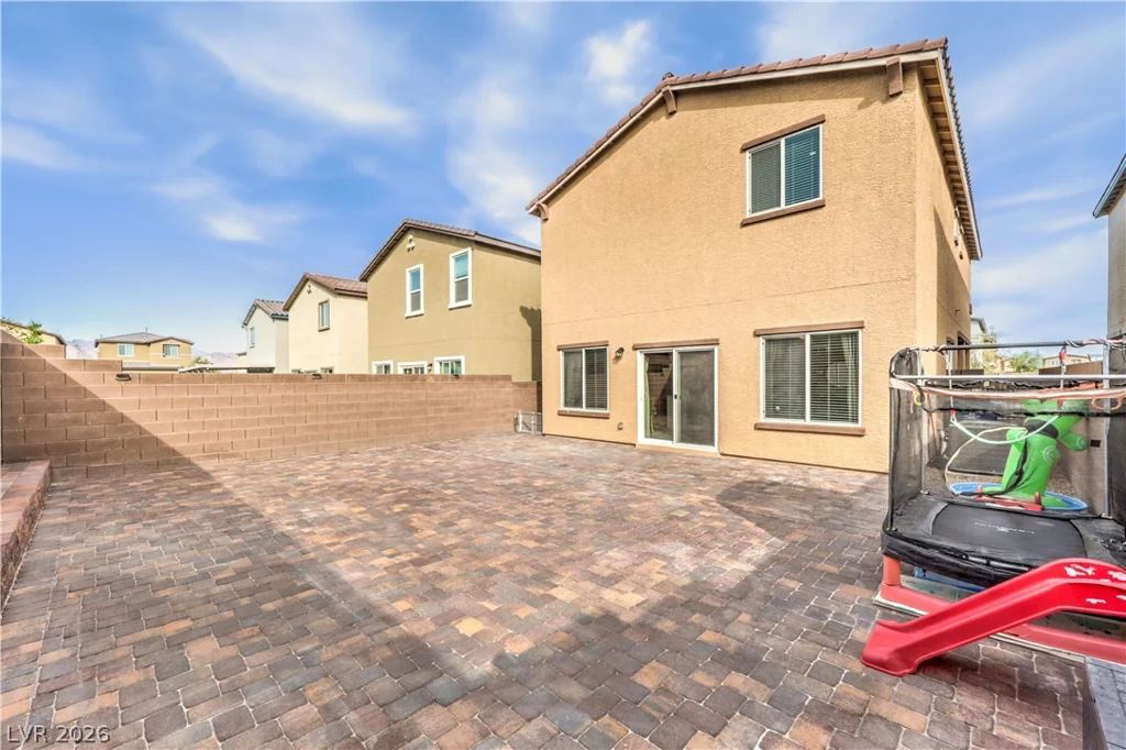 7743 Moore Creek, North Las Vegas, NV 89084