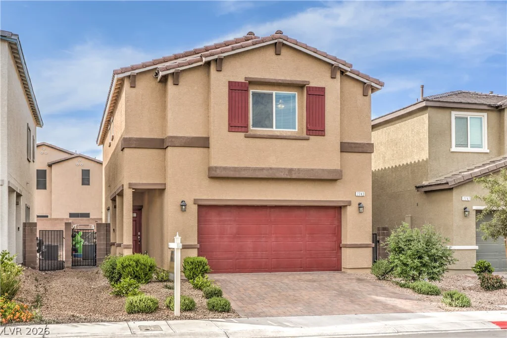 7743 Moore Creek, North Las Vegas, NV 89084