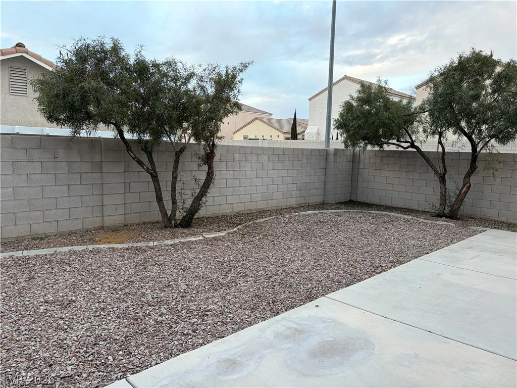 1094 Scarlet Haze, Las Vegas, NV 89183