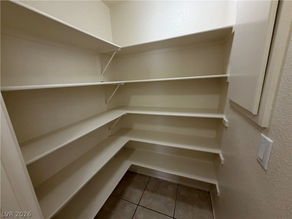 1094 Scarlet Haze, Las Vegas, NV 89183