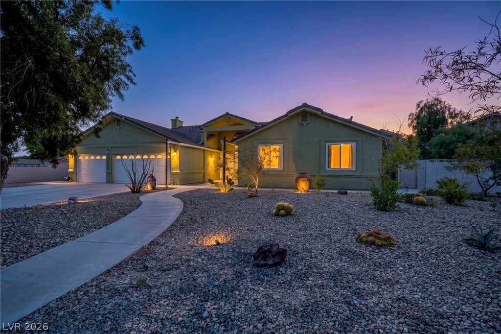 3925 Quadrel, Las Vegas, NV 89129