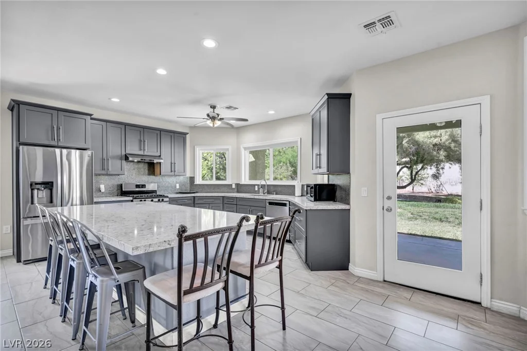 3925 Quadrel, Las Vegas, NV 89129