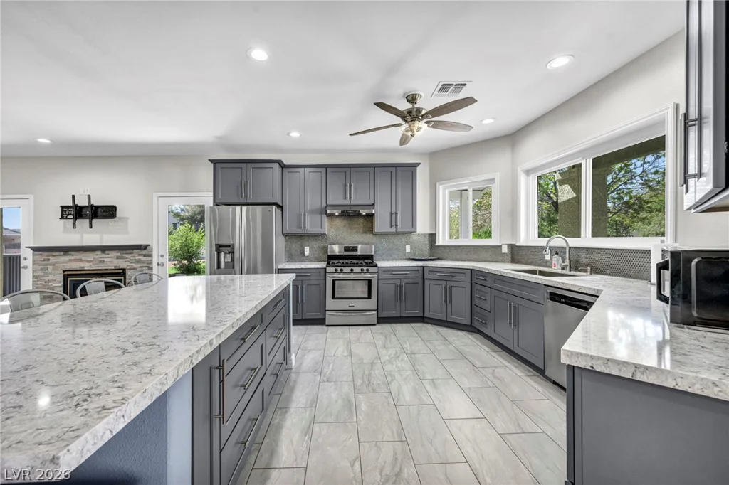3925 Quadrel, Las Vegas, NV 89129