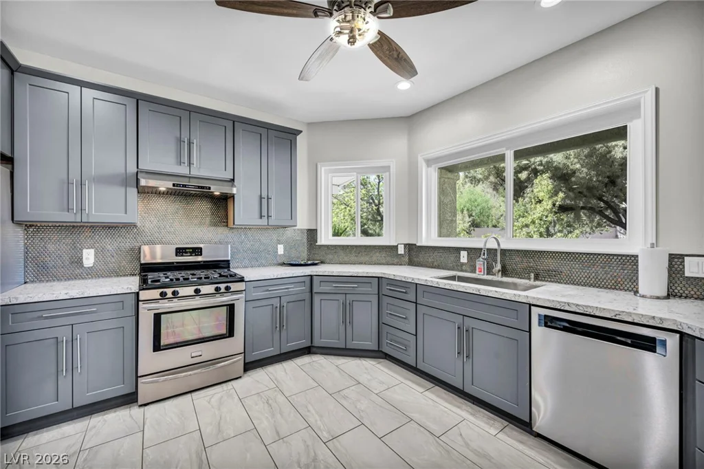 3925 Quadrel, Las Vegas, NV 89129