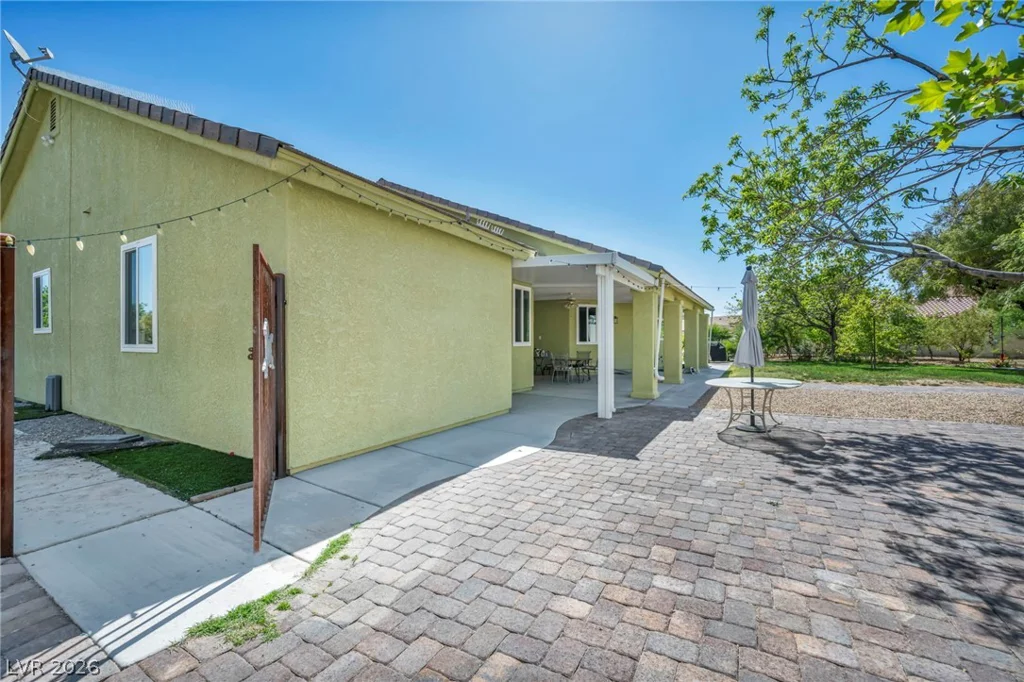 3925 Quadrel, Las Vegas, NV 89129