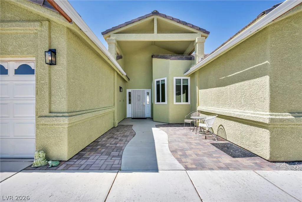 3925 Quadrel, Las Vegas, NV 89129