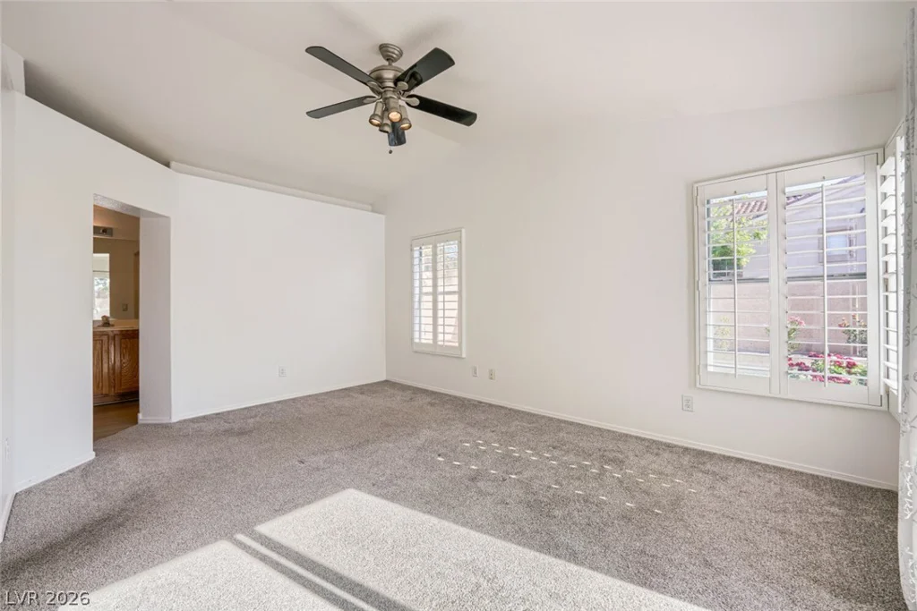 10236 Desert Wind, Las Vegas, NV 89144