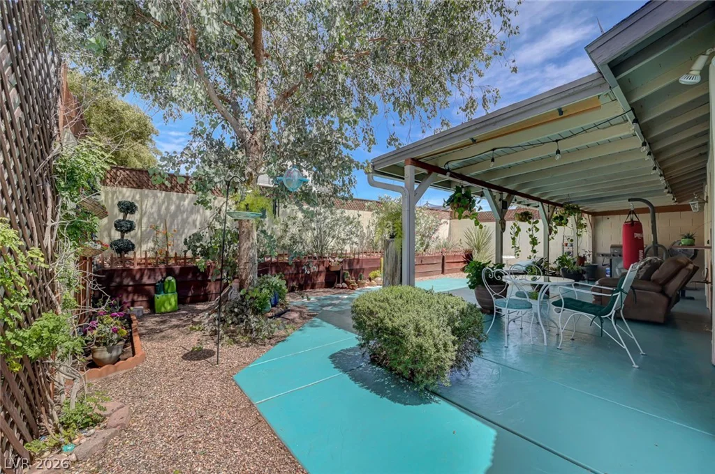 6920 Senton, Las Vegas, NV 89108