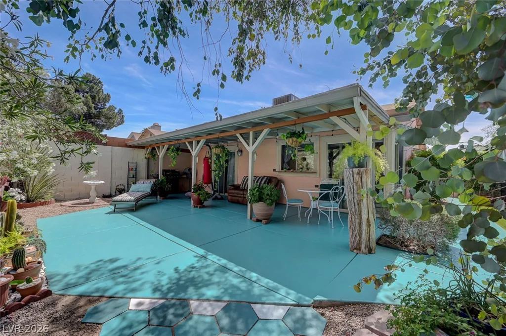 6920 Senton, Las Vegas, NV 89108