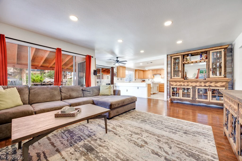 5808 Lone Song, North Las Vegas, NV 89031