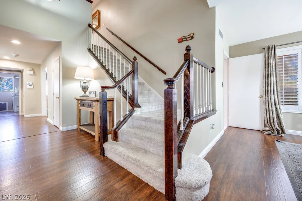 5808 Lone Song, North Las Vegas, NV 89031