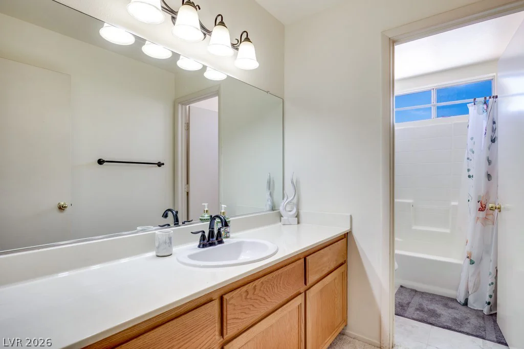 5808 Lone Song, North Las Vegas, NV 89031