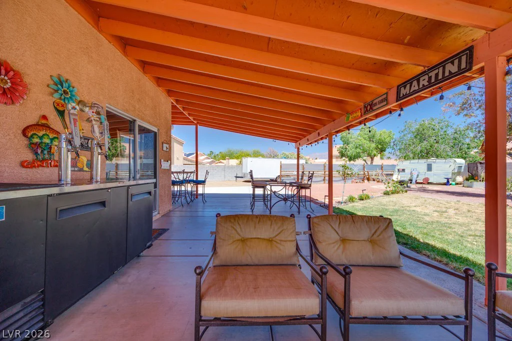 5808 Lone Song, North Las Vegas, NV 89031
