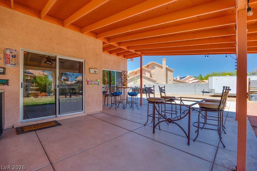 5808 Lone Song, North Las Vegas, NV 89031
