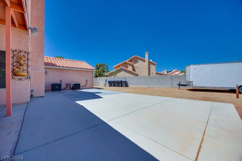 5808 Lone Song, North Las Vegas, NV 89031