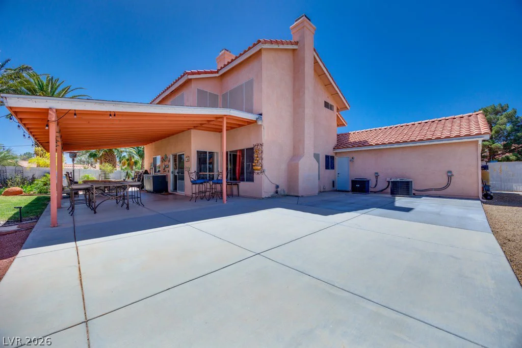 5808 Lone Song, North Las Vegas, NV 89031