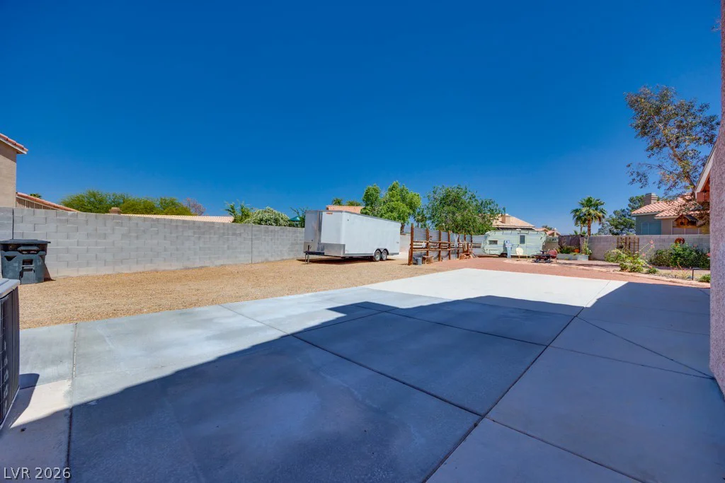 5808 Lone Song, North Las Vegas, NV 89031