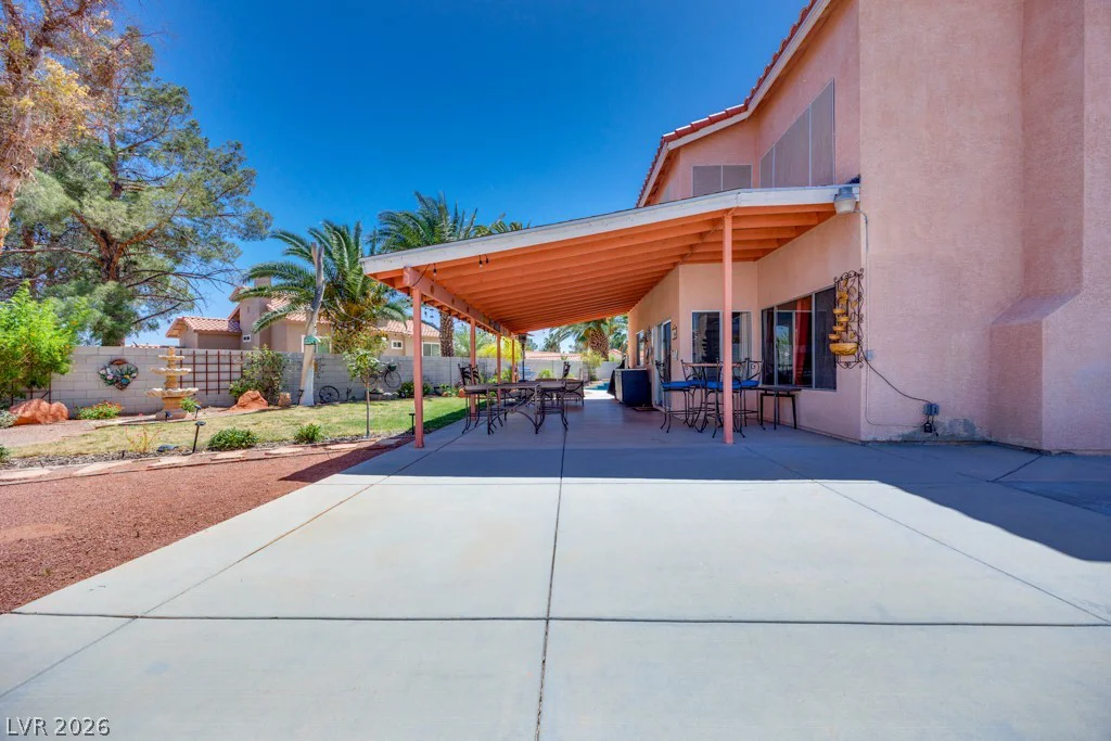 5808 Lone Song, North Las Vegas, NV 89031