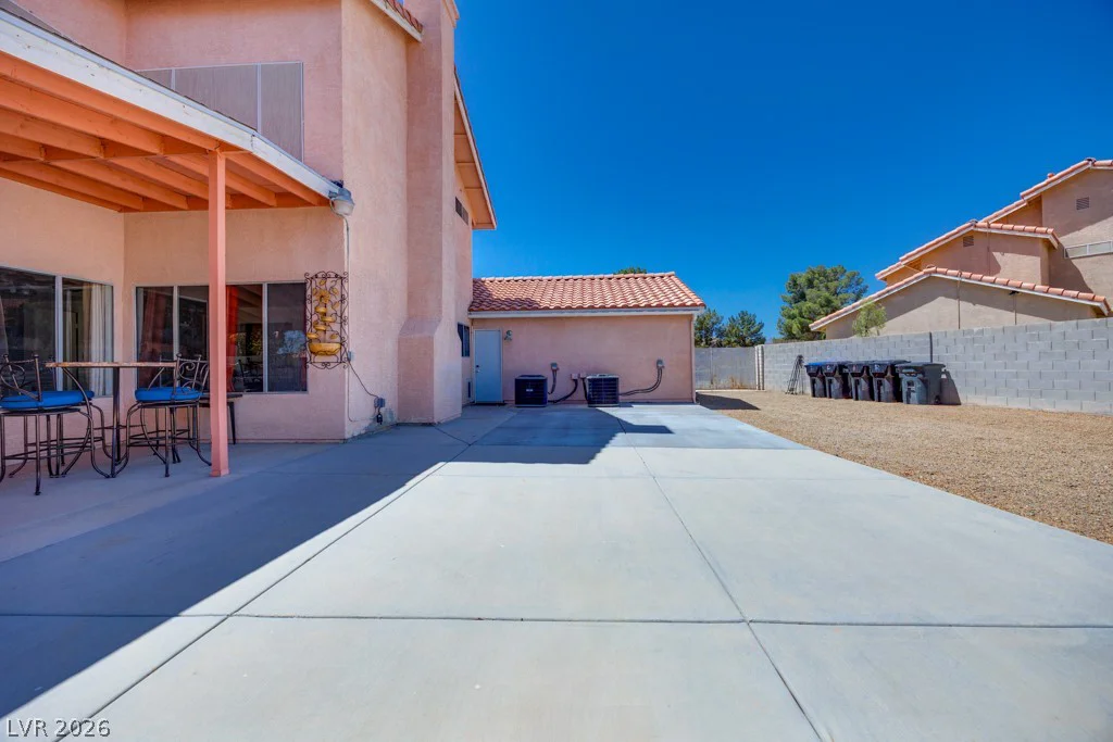5808 Lone Song, North Las Vegas, NV 89031