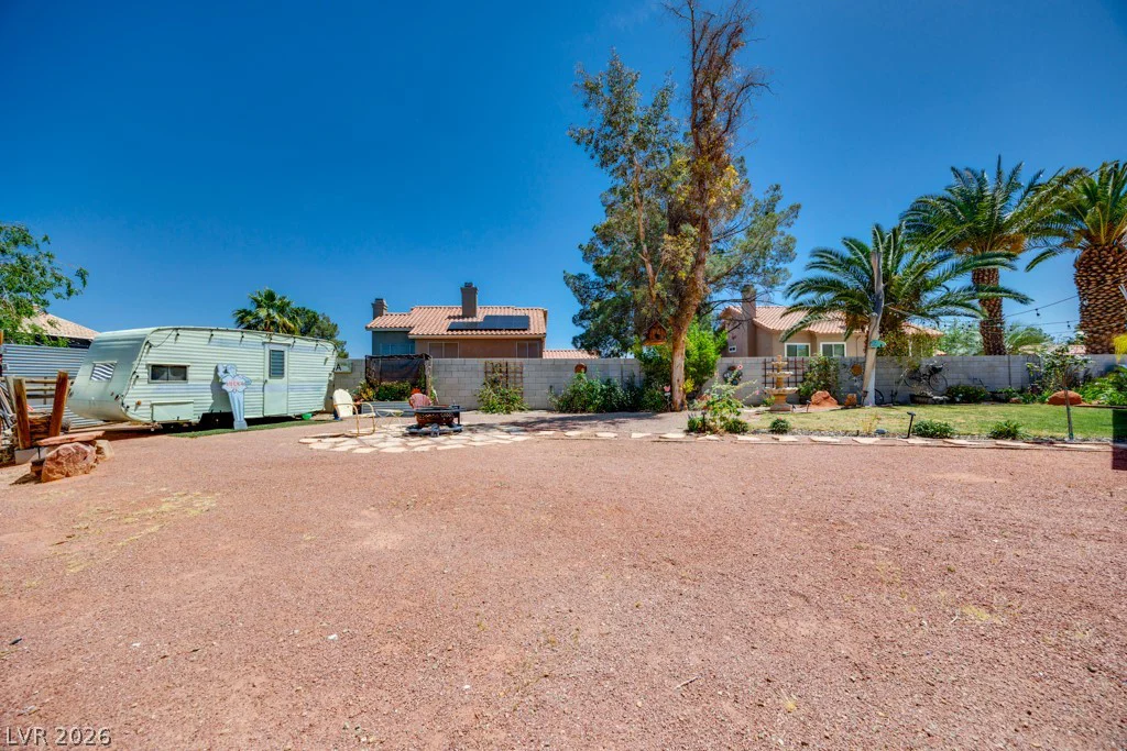 5808 Lone Song, North Las Vegas, NV 89031