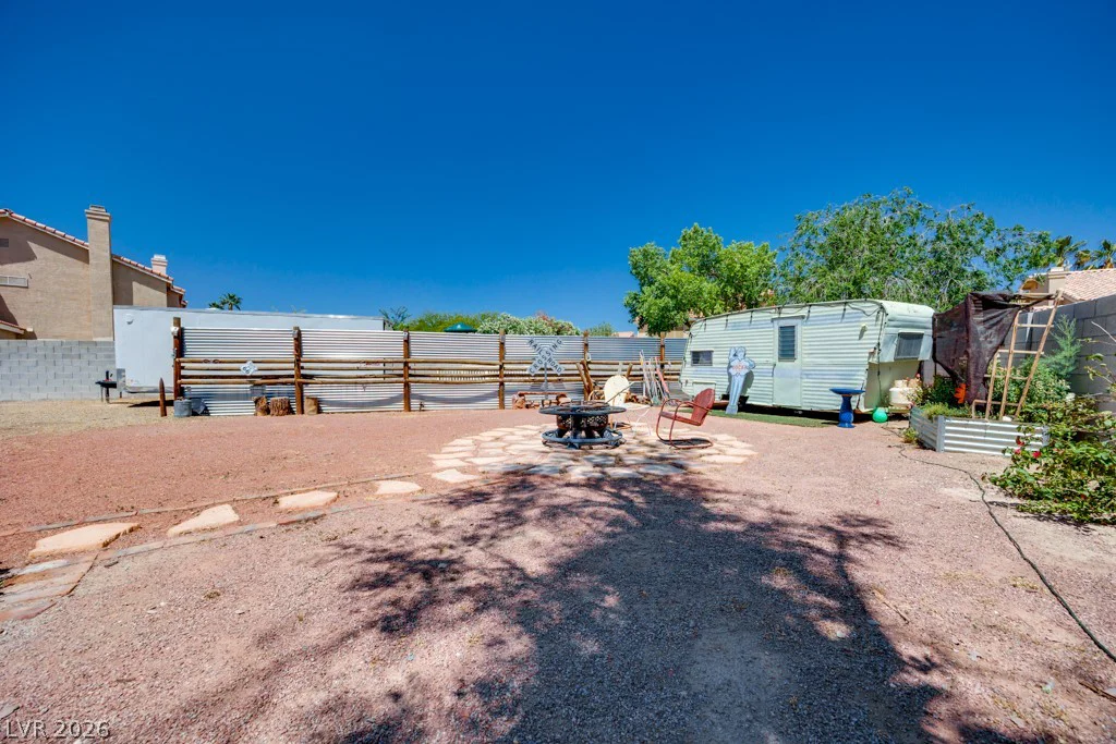 5808 Lone Song, North Las Vegas, NV 89031