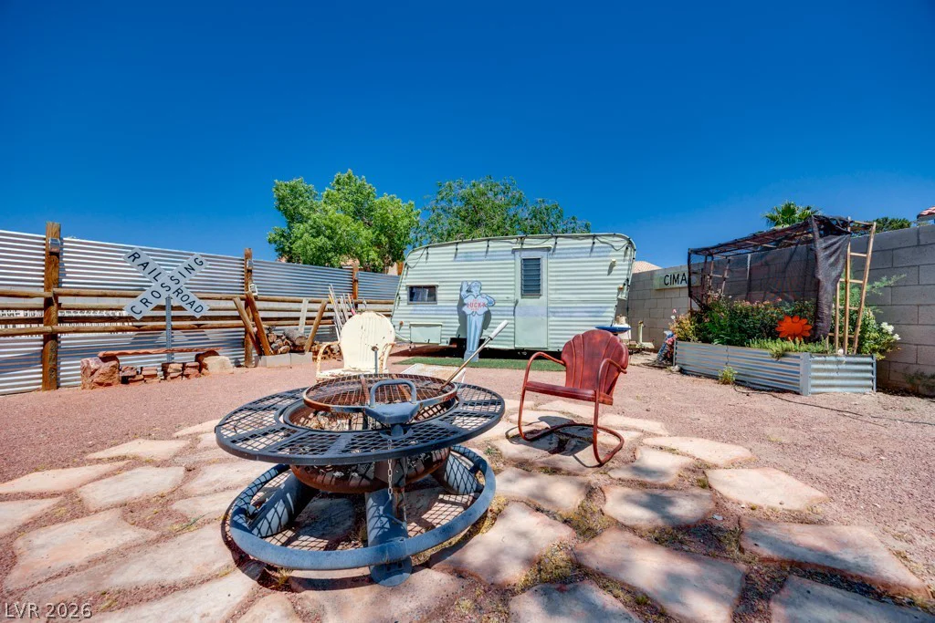 5808 Lone Song, North Las Vegas, NV 89031